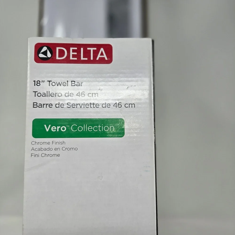 Delta Vero 18 Inch Towel Bar Chrome Finish Modern Bathroom Accessory 77718